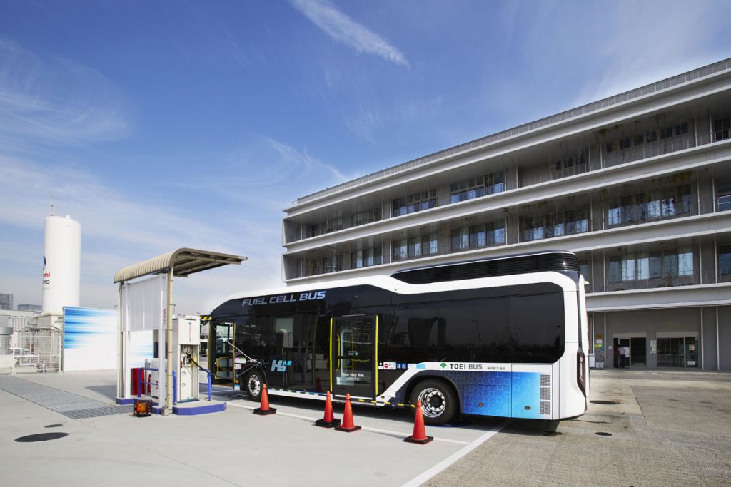 東京都交通局FCバス